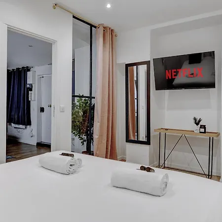 아파트 Ambiance Contemporaine Et Detente - 10 *