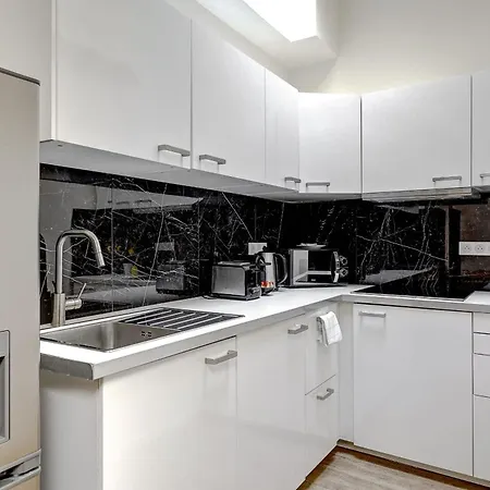 Ambiance Contemporaine Et Detente - 10 Apartment
