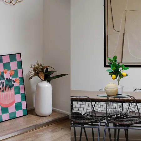 Ambiance Contemporaine Et Detente - 10 Paris