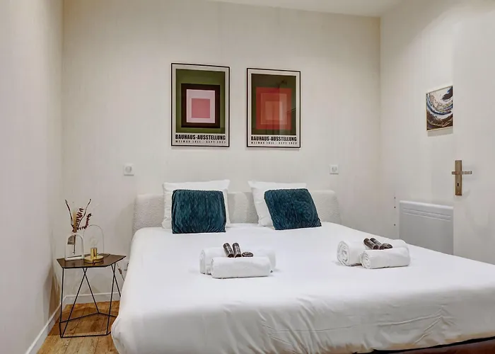 Ambiance Contemporaine Et Detente - 10 Paris